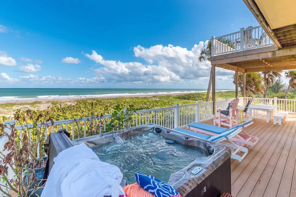 It got an outdoor hot tub