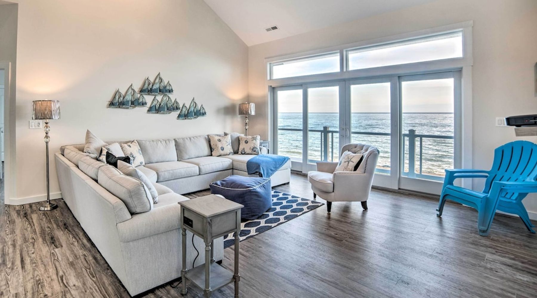 Enjoy the spaciousness of this property that is only available for holiday rentals!