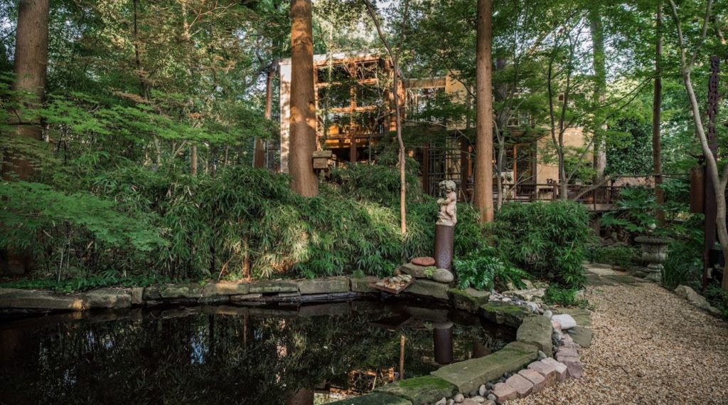 The Best Treehouses In Texas
10. Escape the City to The Extraordinary Treehouse
Location: Dallas, Texas