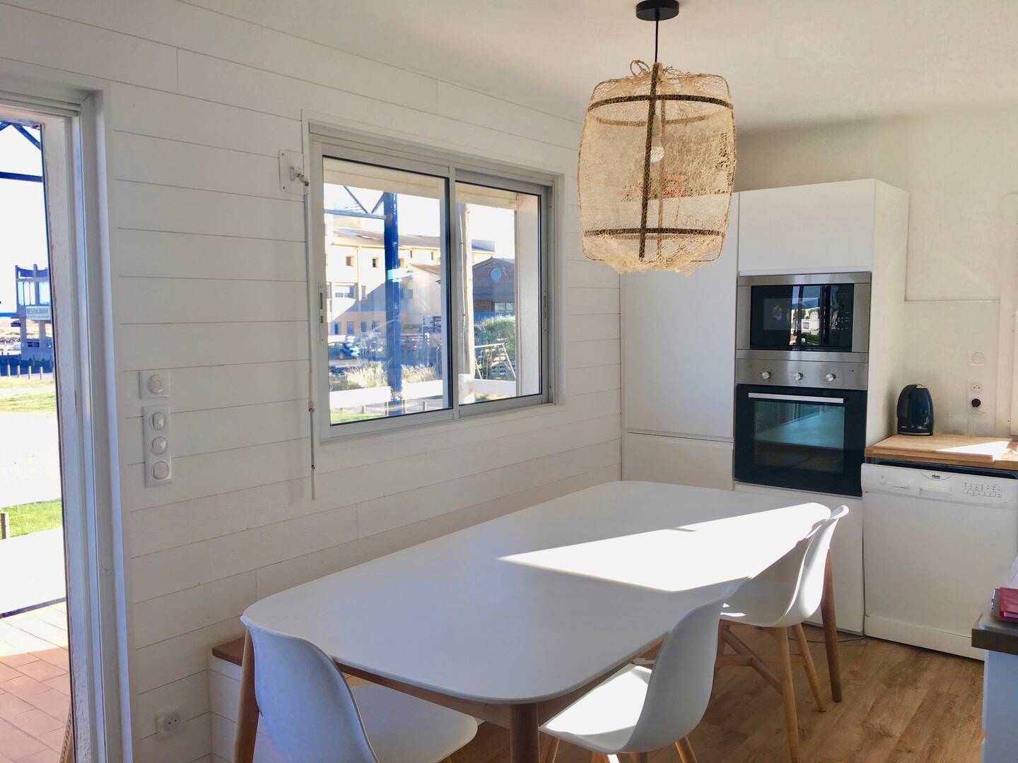 Sea view dining room