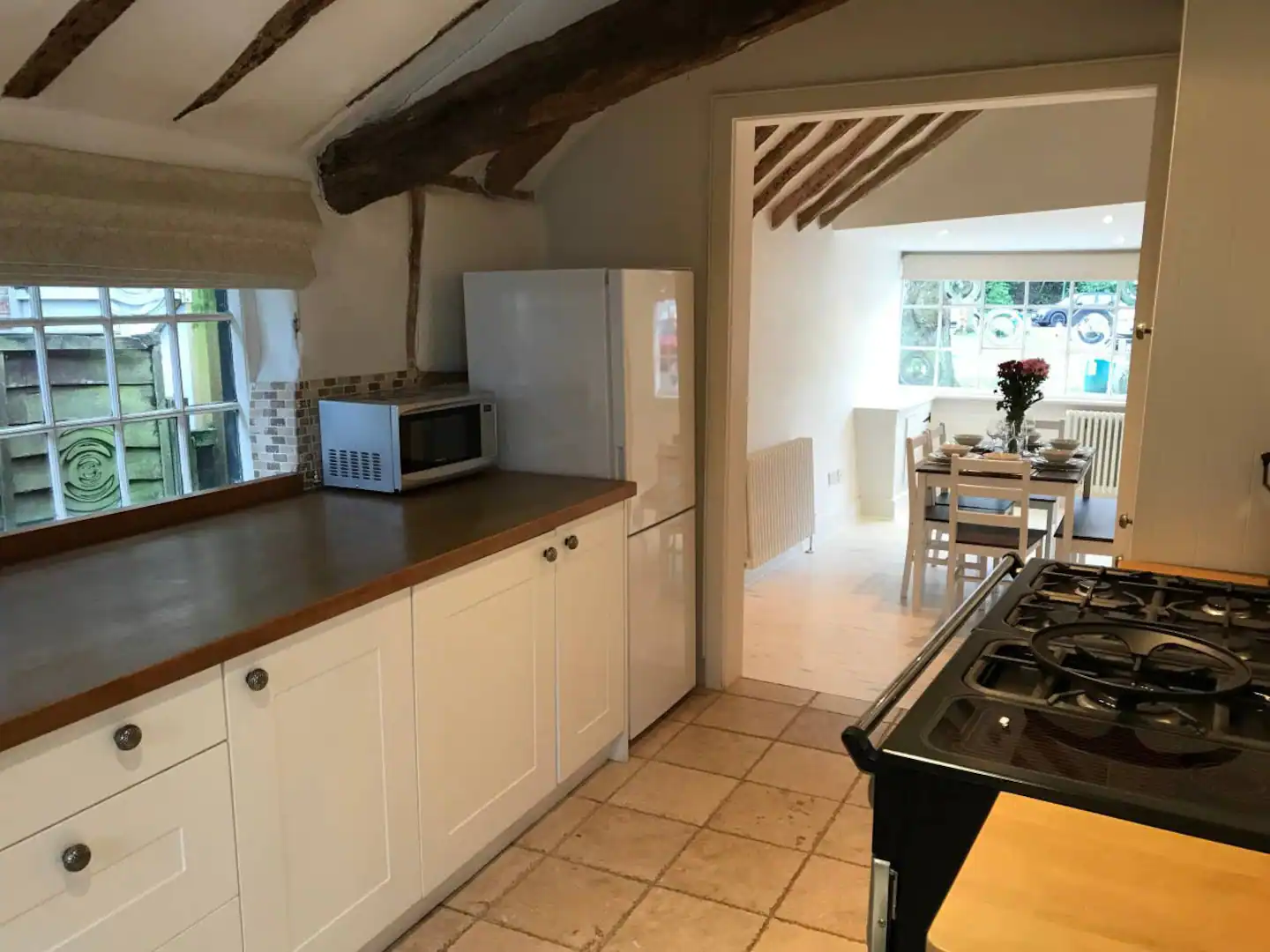 Fully-equipped kitchen