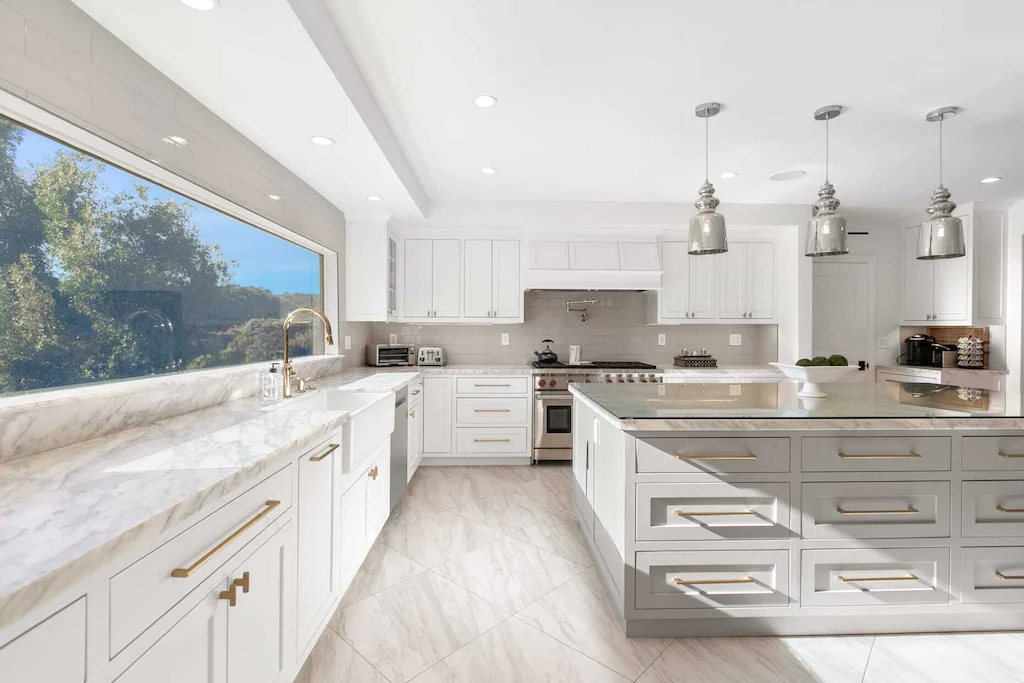 Modern, state-of-the-art kitchen with Wolf appliances.